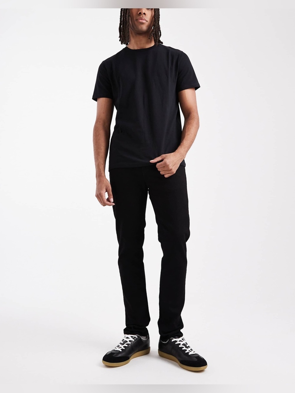 Levi’s 510 black jeans, size W29/L30